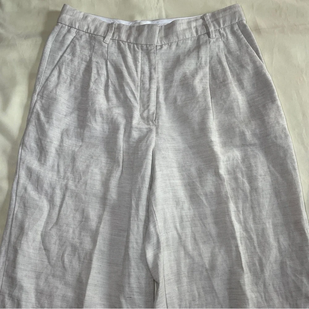 Aritzia- The Effortless Pant CruiseLinen Natural Ecru Size 12 Wide Leg Summer